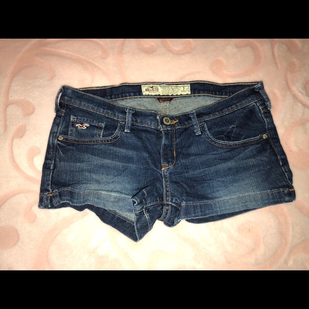 Hollister shorts. Size 3.